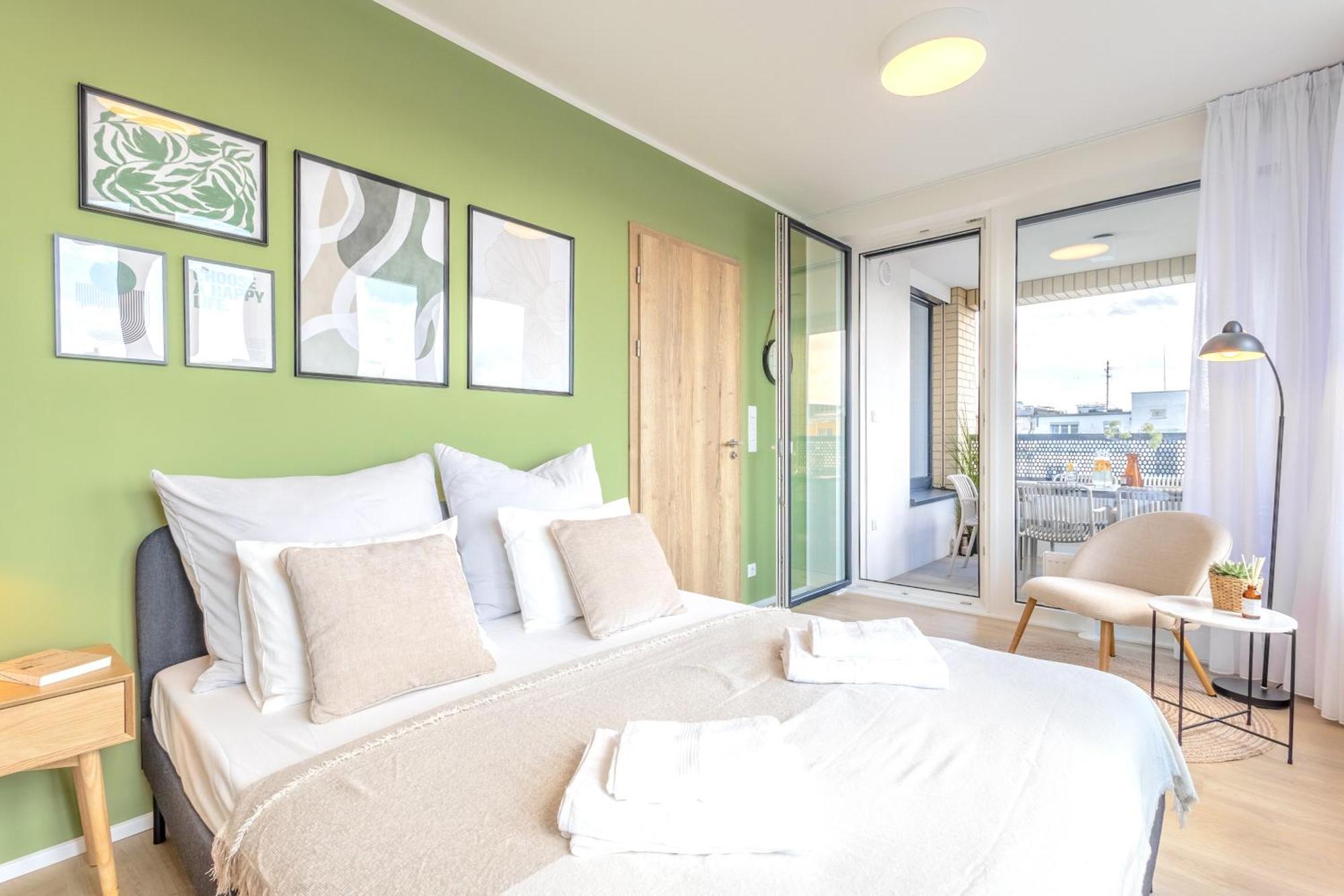 Bright 2Br - 7Th Floor, Balcony, Free Parking By Gravity Prague Apartment Exterior photo